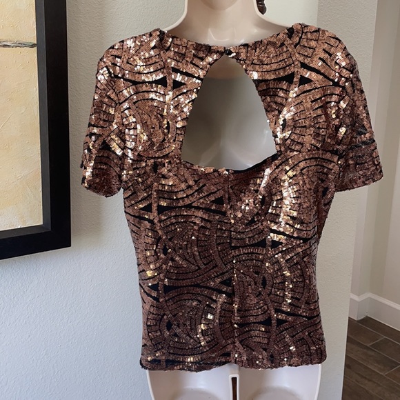 Vintage Copper Sequined Top! Sz M. Lined and has a bit of stretch! - Picture 5 of 13